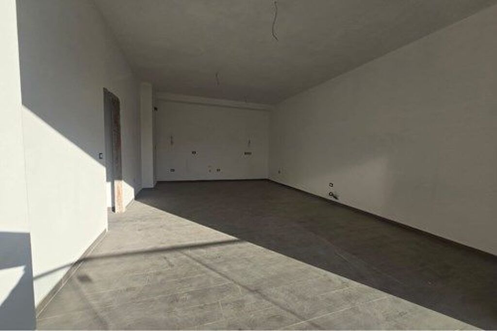 Appartamento 2+1 in vendita a Square 21.