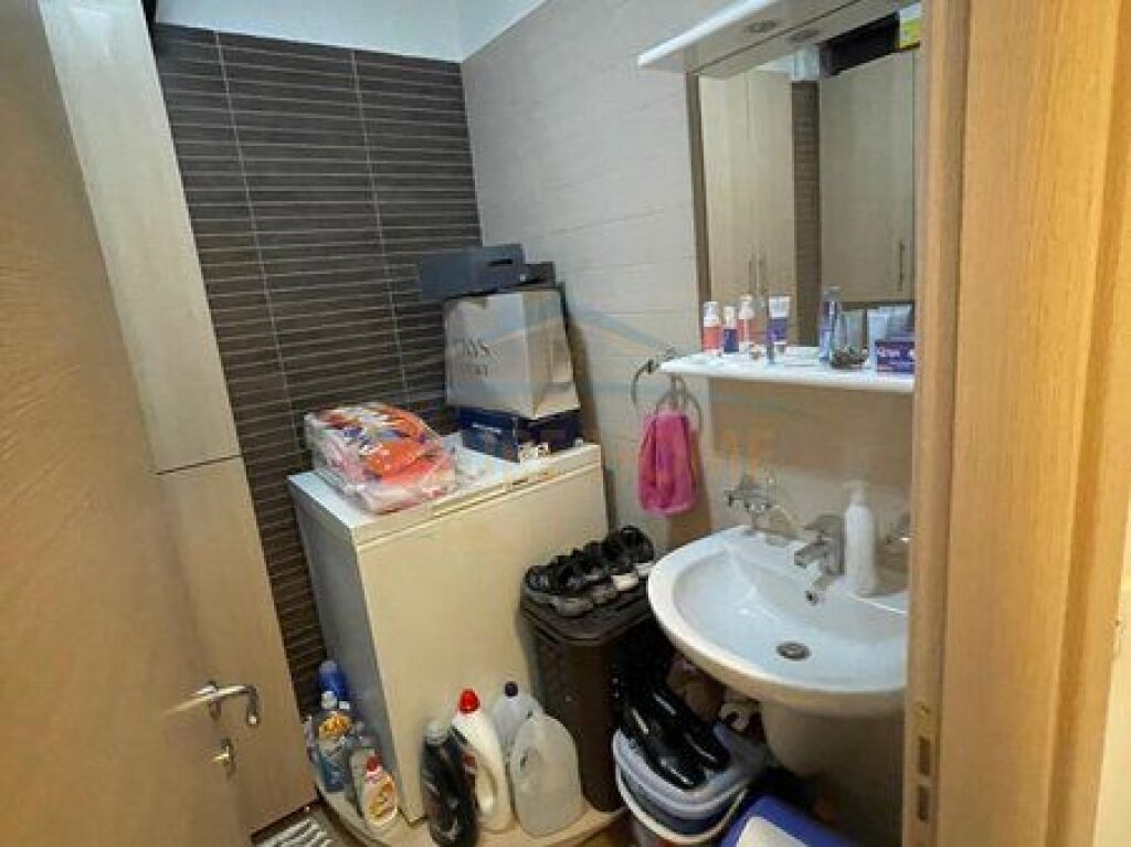 In vendita, Appartamento 2+1+2, Città Studentesca, Tirana