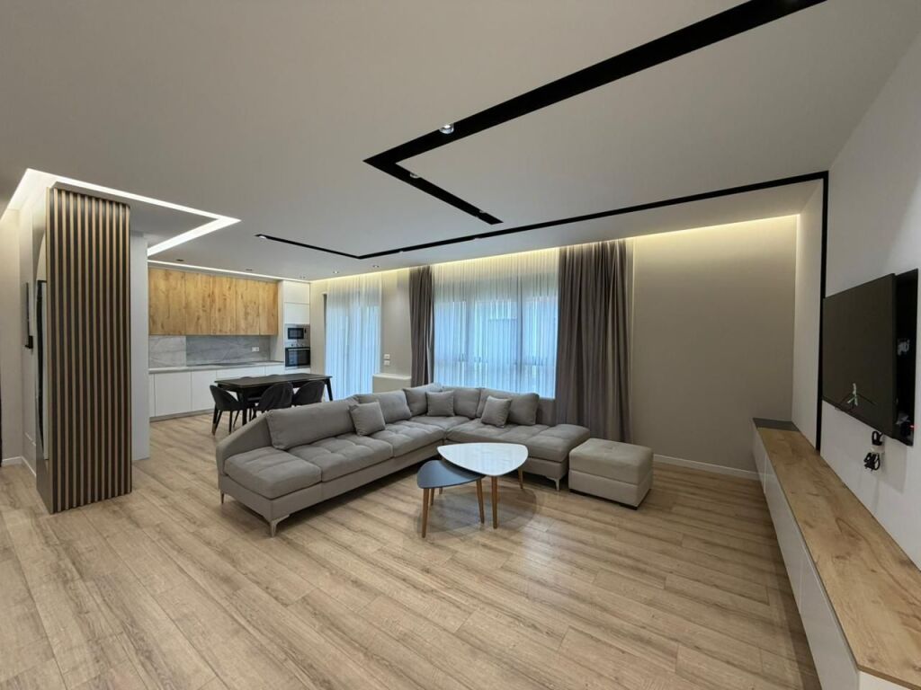 Apartament 3+1+2 Parking ofrohet per qira tek Montesori Schl tek Liqeni i Thate.