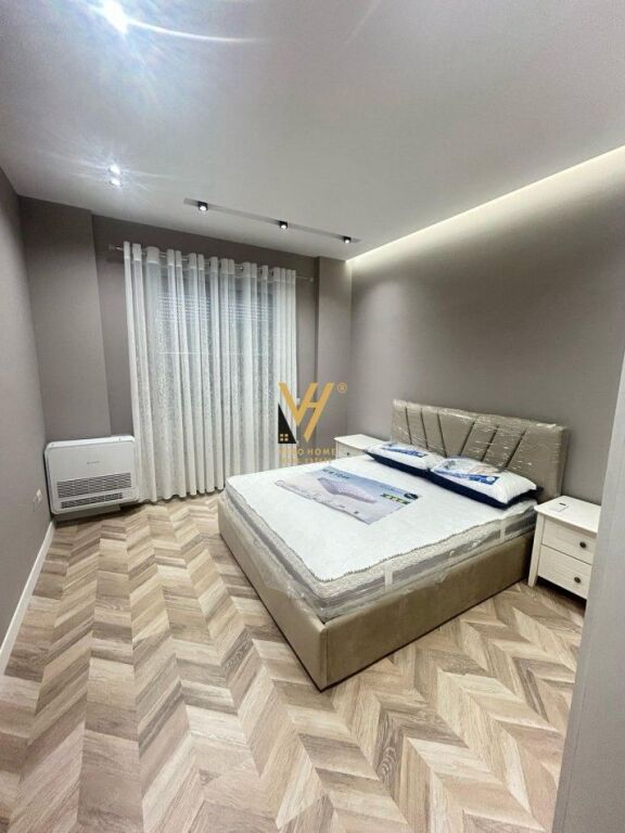 APPARTAMENTO+MONOLOCALE IN AFFITTO IN CENTRO 1.500 EURO