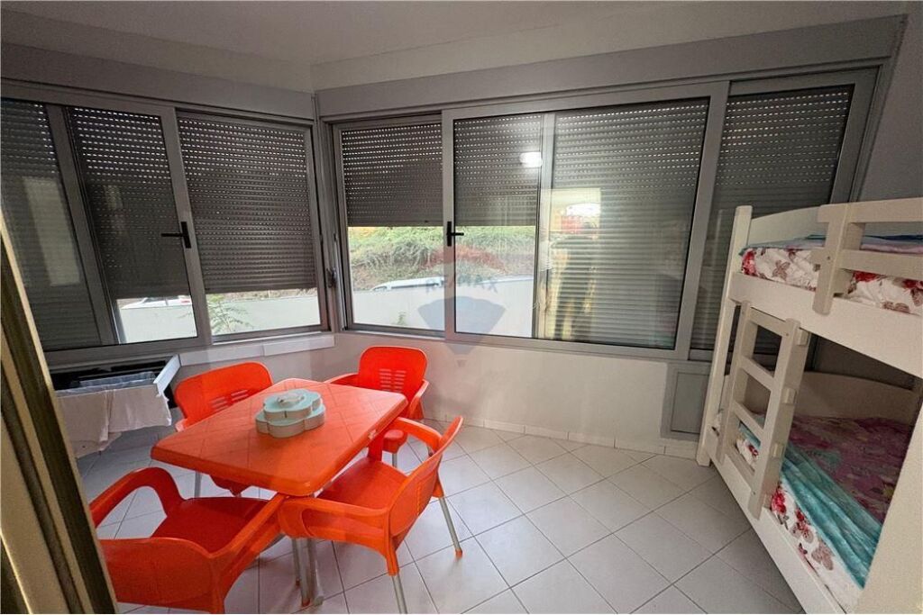 🏡 APPARTAMENTO 1+1 IN VENDITA – LUNGOMARE, VLORË