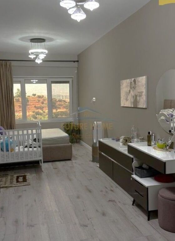 Sale, Triplex with veranda, Residence Kodra e Diellit 2, Tirana