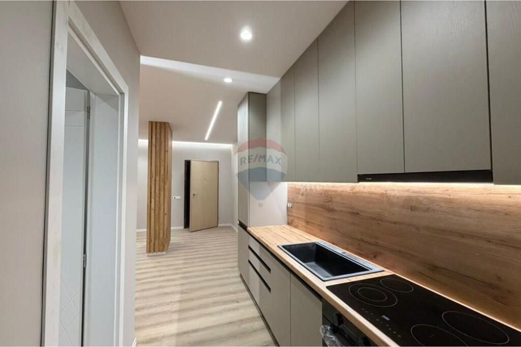 🏡 STUDIO FOR SALE – TIKU &amp; MATO, VLORË