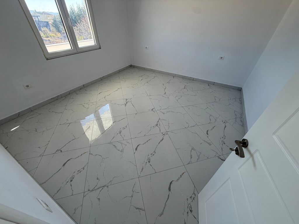 Piano villa in affitto vicino al centro ospedaliero