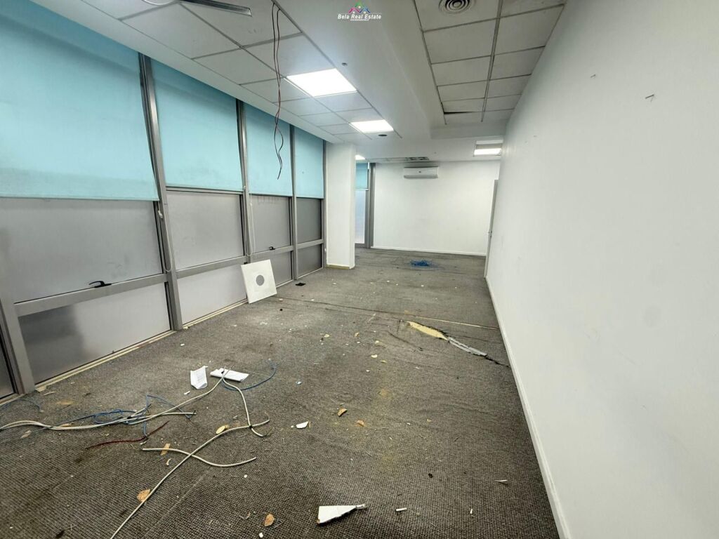 Ufficio in Affitto presso l'ex Esposizione (ID BZ2823) Tirana