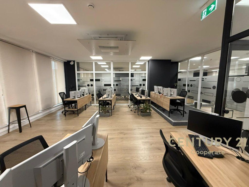 OFFICE FOR RENT 583M2 AT DELIJORGJI