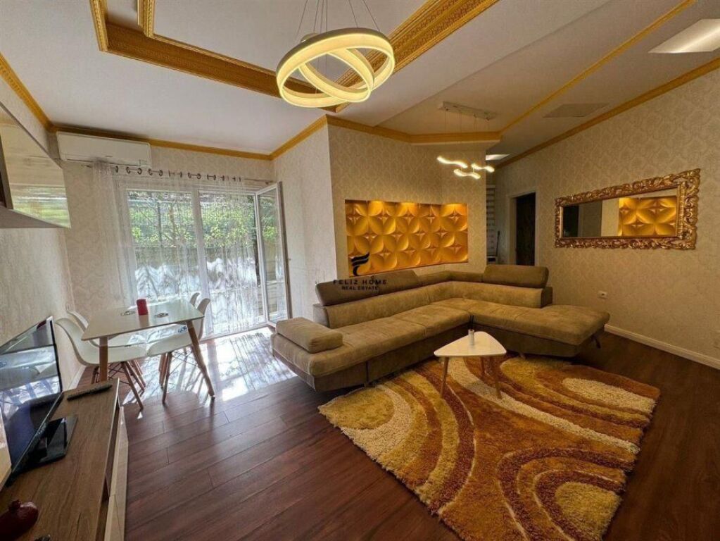 APARTAMENT ME QERA 2+1+BALLKON LIQENI I THATE 80.000 LEKE