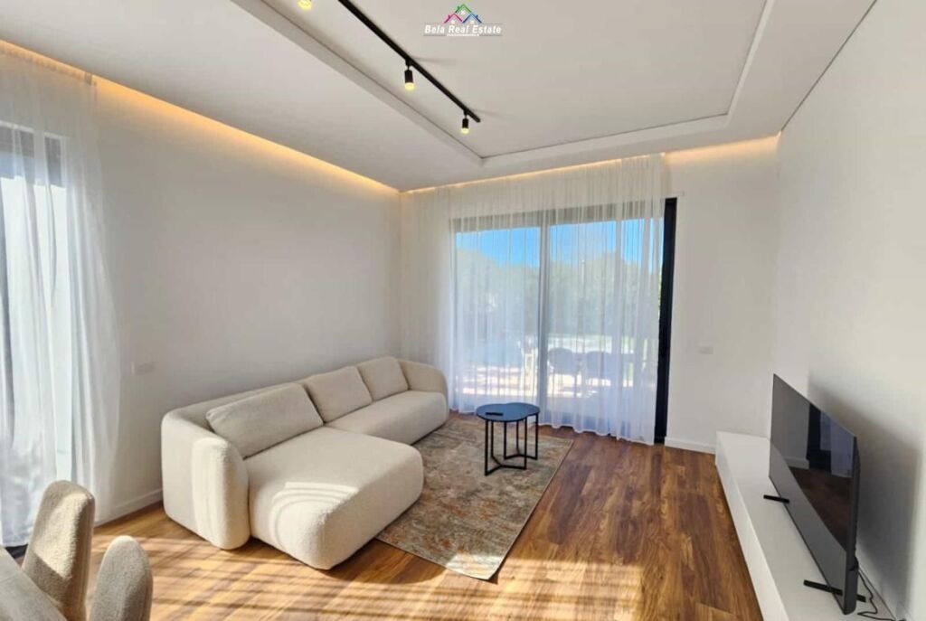 Villa su 3 piani in affitto presso Olive Grove Residence (ID BV22579) Tirana