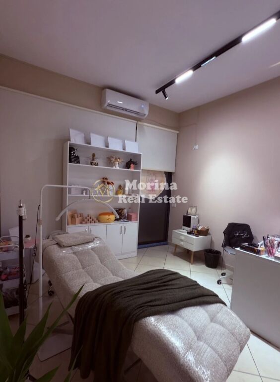 Shitje | Biznesi / Parukeri | Astir | 8500 €