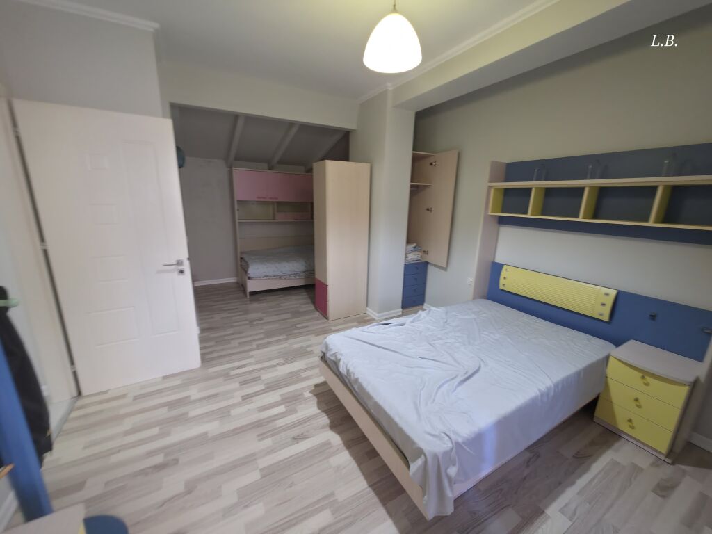 🏡 Jepet me Qira Apartament 2+1 – Komuna e Parisit
