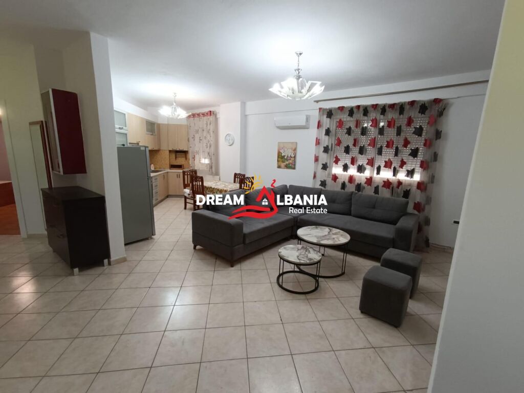 Ufficio vuoto in affitto in via Lidhja e Prizrenit vicino a Garda, Tirana (ID 42215485)