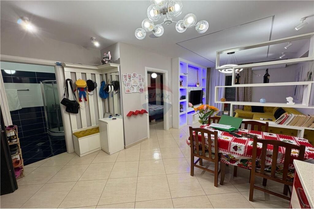 🏡 APPARTAMENTO 1+1 IN VENDITA – LUNGOMARE, VLORË