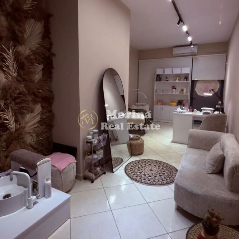 Shitje | Biznesi / Parukeri | Astir | 8500 €