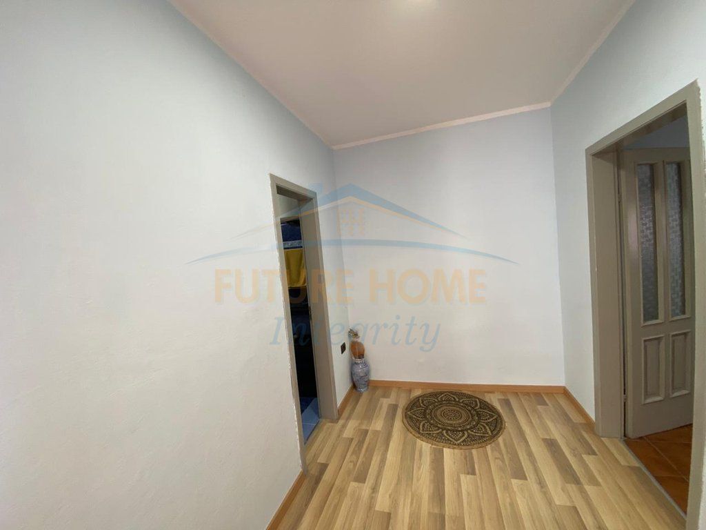 Affitto, Appartamento 1+1, Ali Demi, Tirana.