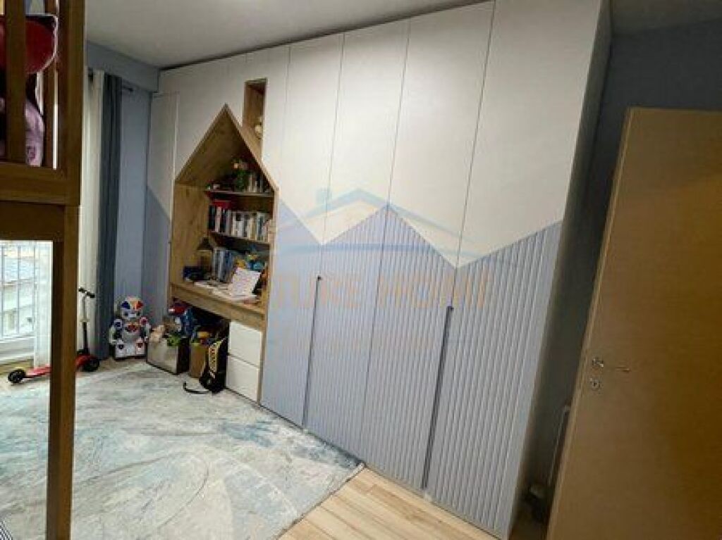 In vendita, Appartamento 2+1+2, Città Studentesca, Tirana