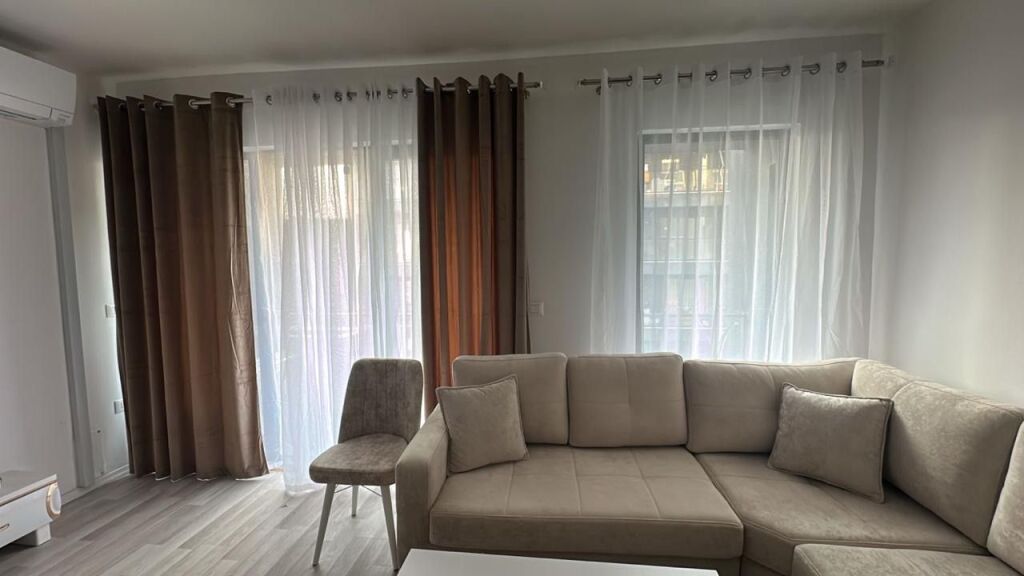 Apartment for rent 1+1 5 Maji Street