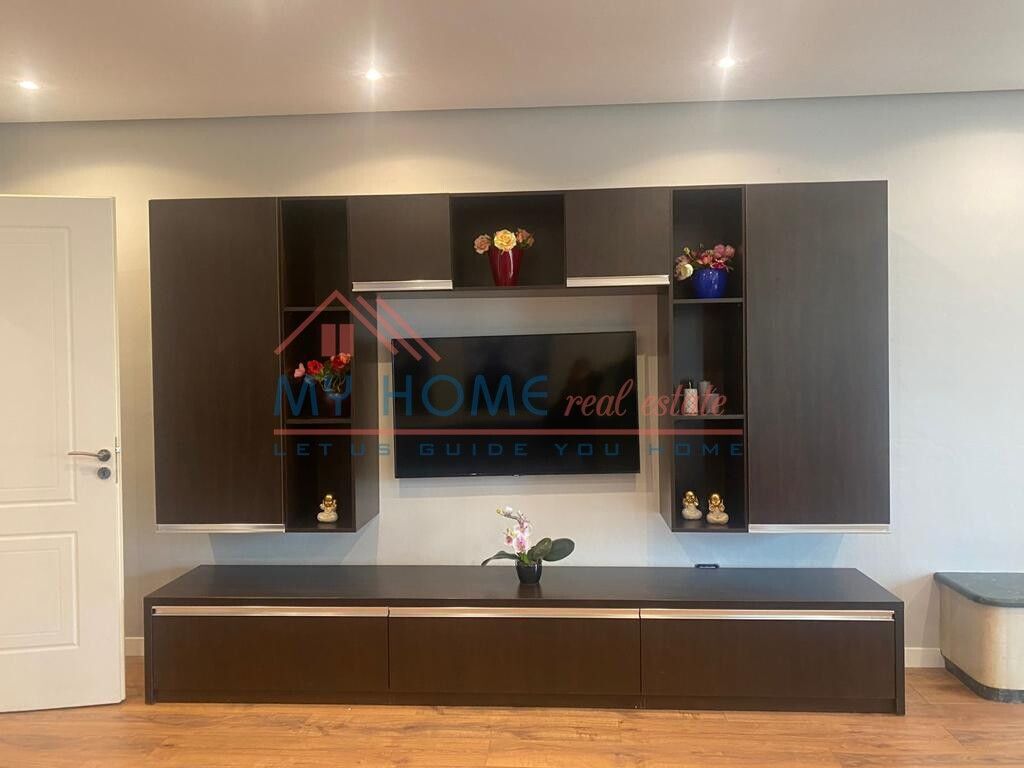 2+1 apartment for rent at the Former Exhibition in Tirana