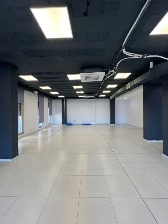 OFFICE FOR RENT 1077 M2 ZOGU I ZI 15,000 EURO