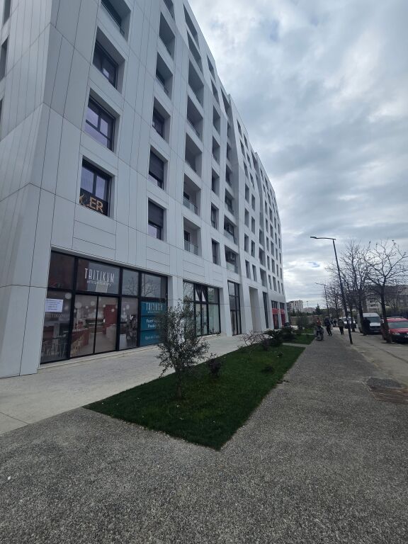 For rent 2+1, Kinostudio