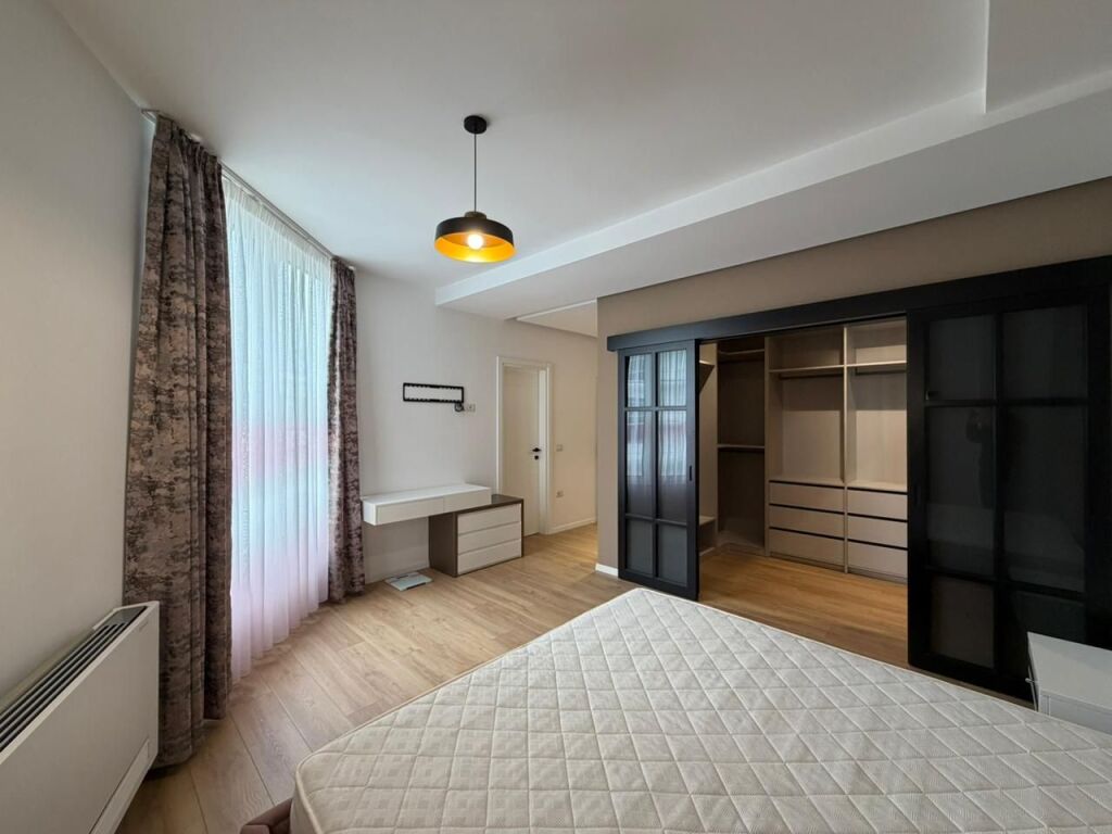 Apartament 2+1+Parking per qira tek Kopeshti Zoologjik.