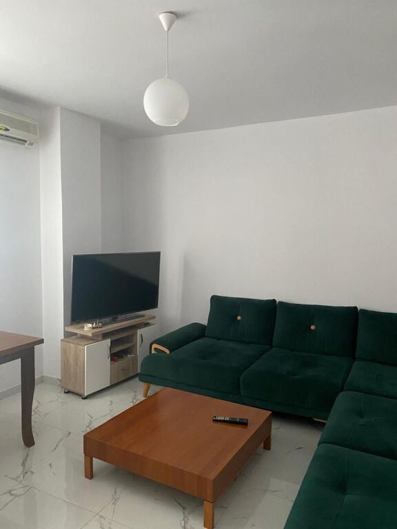 FOR RENT 1+1 APARTMENT near Pharmacy 10, on Dibrës Street.
