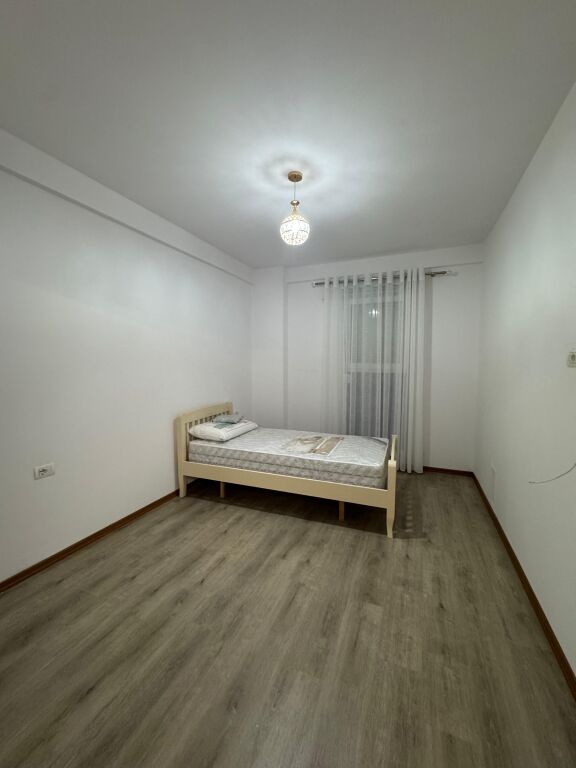 🏠Jepet me qira Apartament 3+1 📍🏢Kati i 3, me ashensor 💶Çmimi: 50.000 Leke/Muaj