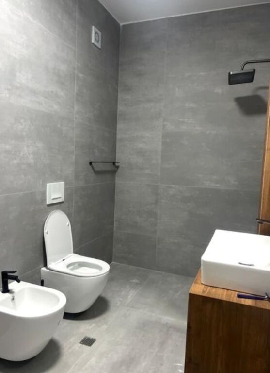 🏡 Apartament 2+1+2 me qera