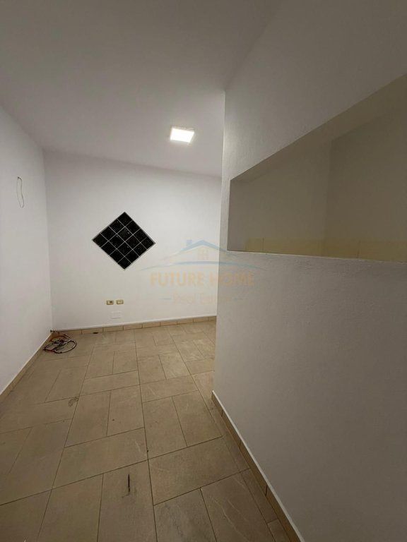 For sale, Apartment 2+1, Kavaja Street, Tirana.