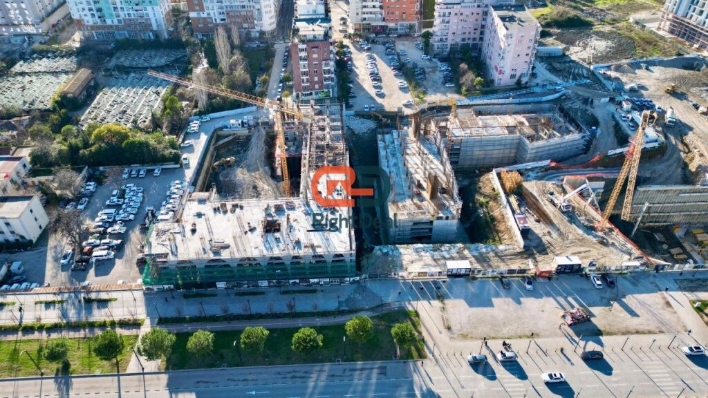 Al Nuovo Boulevard Vendesi Appartamento 2+1+2 Con Planimetria Perfetta !