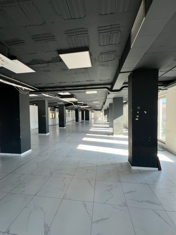 OFFICE FOR RENT 1077 M2 ZOGU I ZI 15,000 EURO