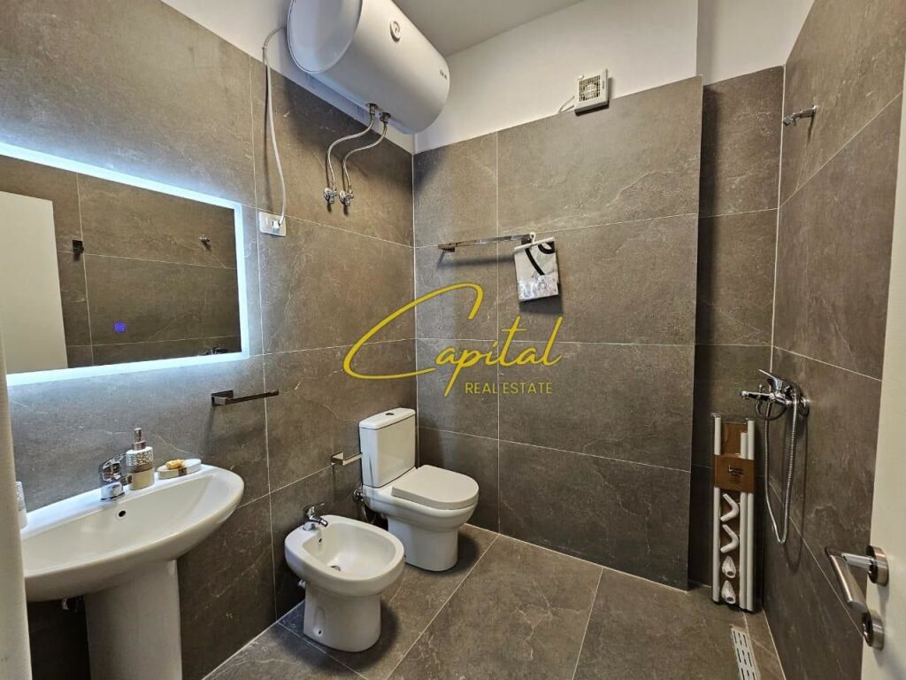 APARTMENT FOR RENT 2+1 5 MAJI 700 EURO