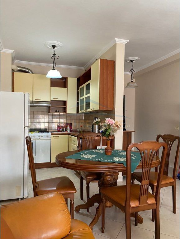 Qera, Apartament 2+1, Kompleksi Deliorgji Tiranë