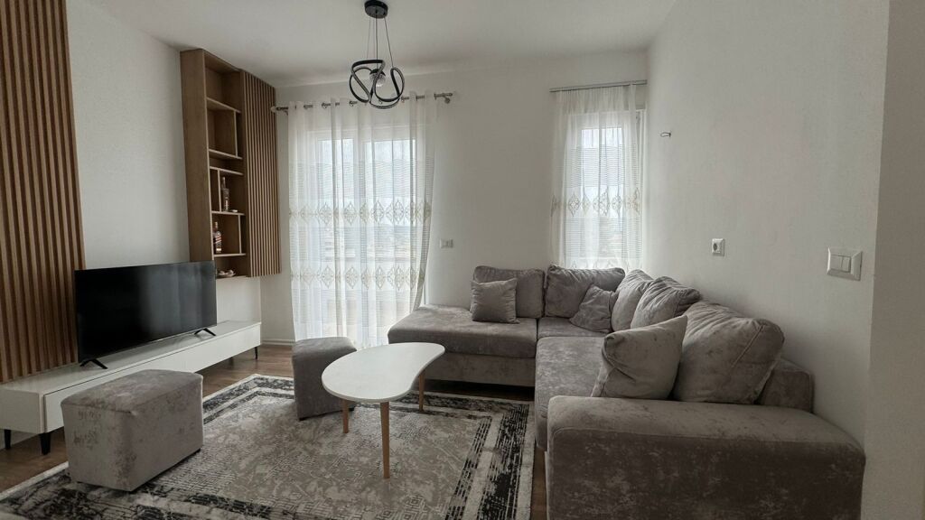Apartament 2+1 me qira ne Selite!