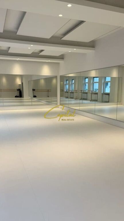 SHOP FOR RENT 125 M2 OLD PARK 1500 EURO