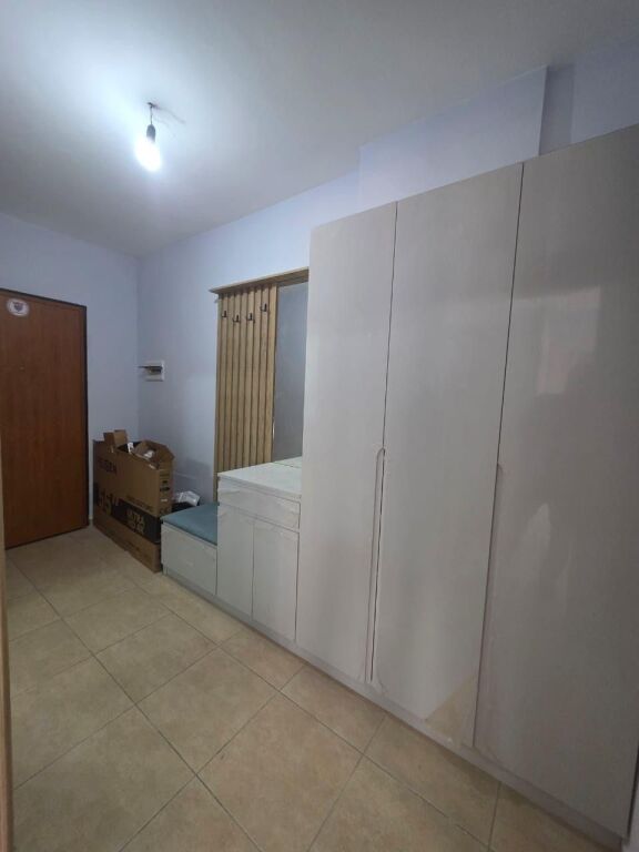 Apartament 1+1, 5 Maji!