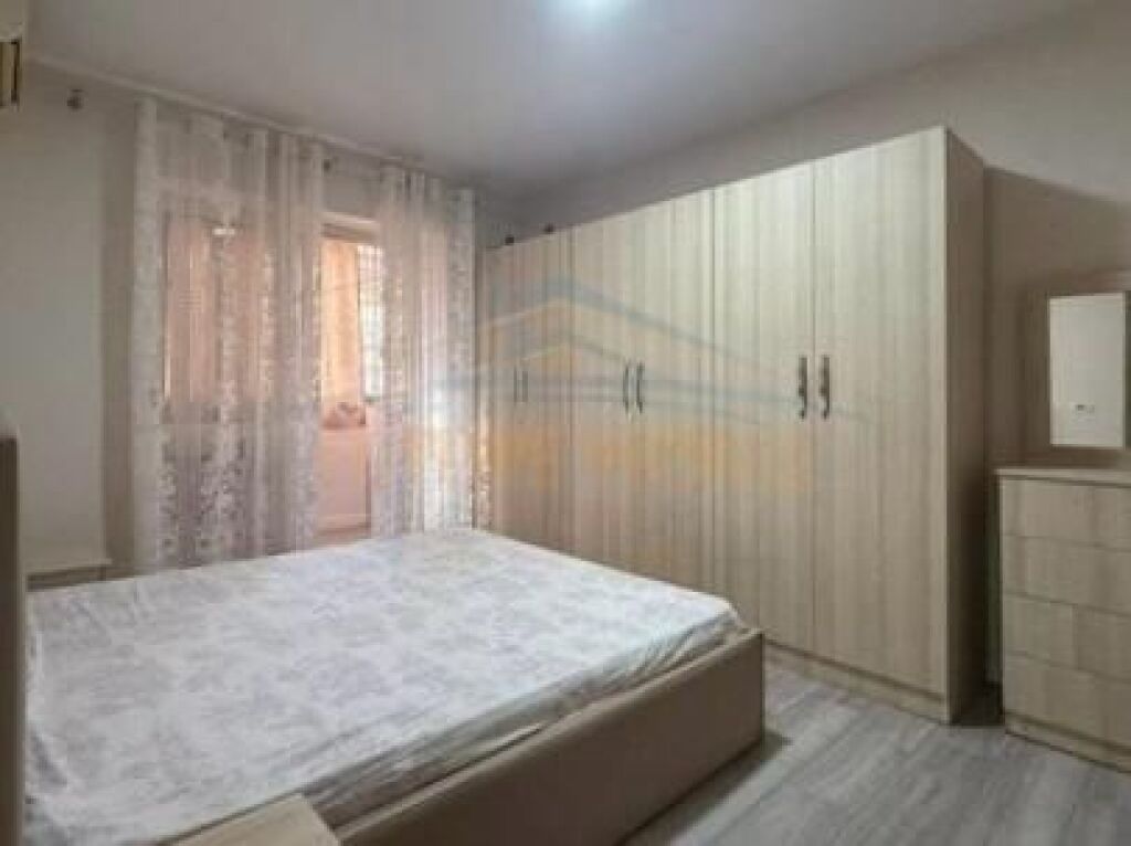 Affitto, Appartamento 1+1, Myslym Shyr, Tirana