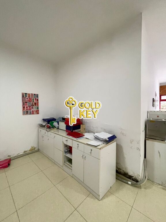 🏢 BUSINESS PREMISES FOR RENT POLYCLINIC DURRES
