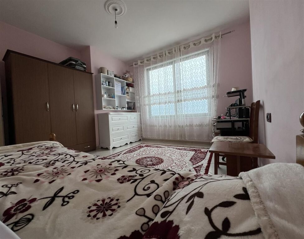 VENDESI APPARTAMENTO 2+1 KAMEZ 89.000 EURO