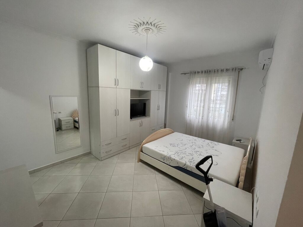 Apartment 2+1+2 for rent