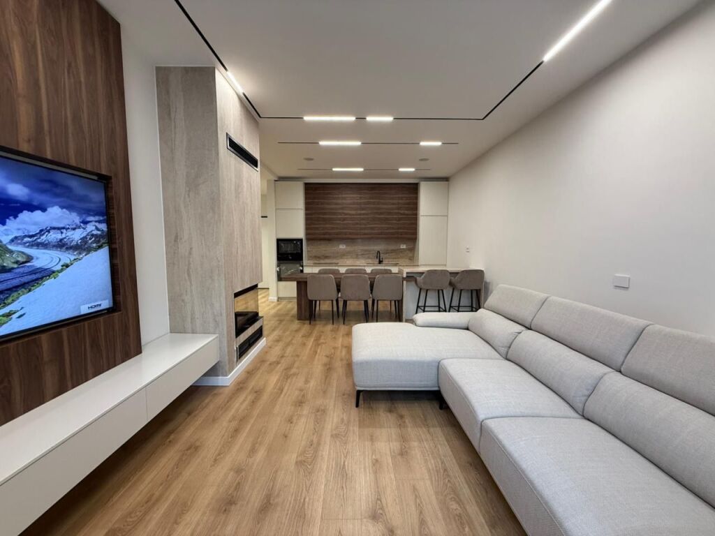We rent apartment 2+1+2 at the dry lake Green Valley Residence