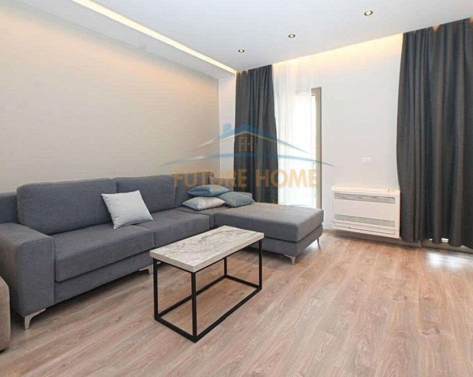 Qira, Apartament 2+1+2+PARKIM ,Kompleksi Delijorgji !