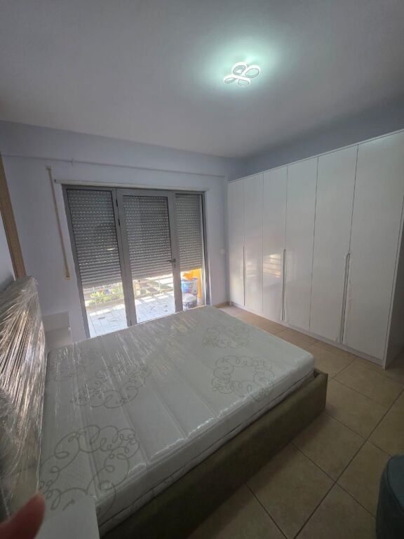 Apartament 1+1, 5 Maji!