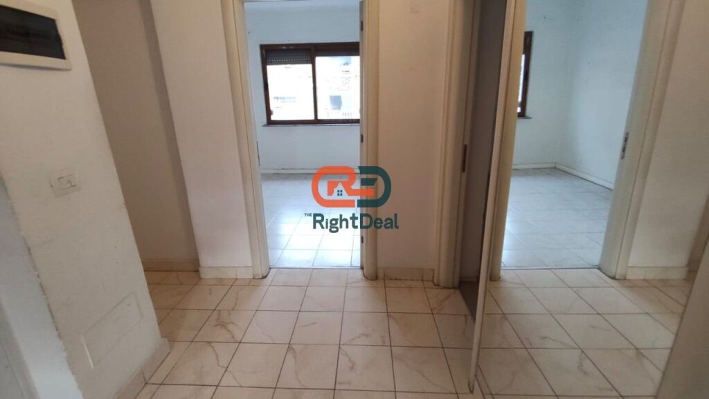 Ne Myslym Shyri, Shitet Apartament 2+1 Me Planimetri Te Rregullt!!