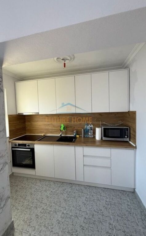 Rent, Apartment 3+1, Zogu i I Boulevard