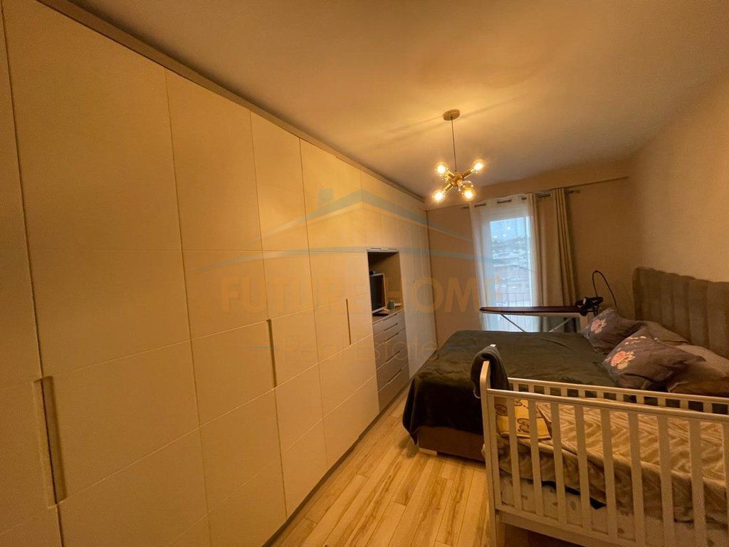 For sale, Apartment 2+1+2, Student City, Tirana. PARK64327