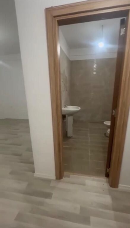 Apartament me qera 2+1 - 5 Maj