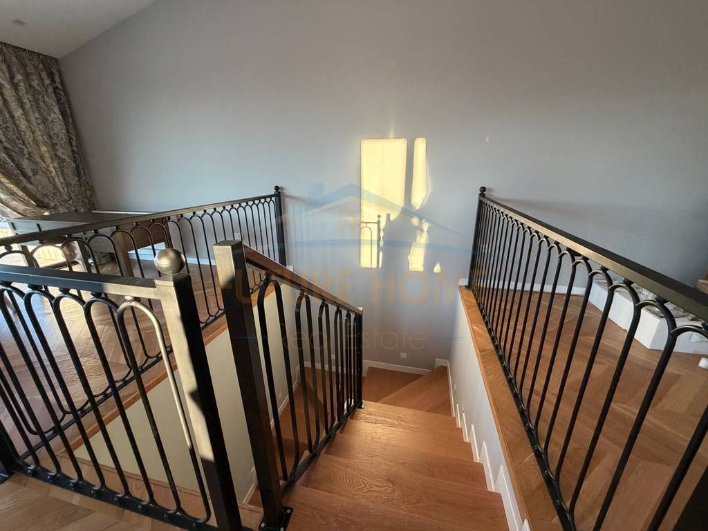 For sale, 4-Storey Villa, Secret Garden, TEG !
