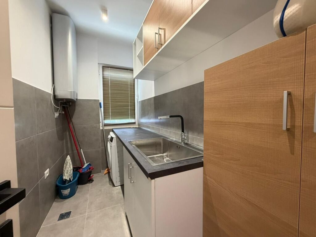 Apartament 2+1+Parking per qira tek Kopeshti Zoologjik.