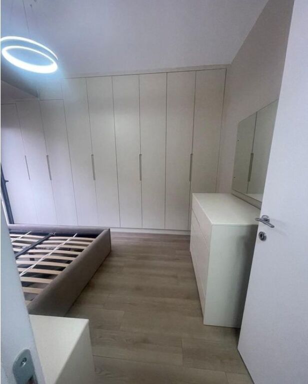 Shesim apartament 1+1 tek Kodra e Diellit!