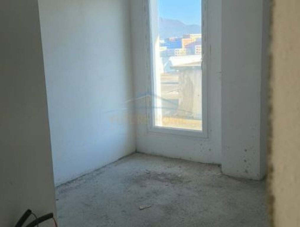 For sale, Penthouse, Ali Dem, Tirane